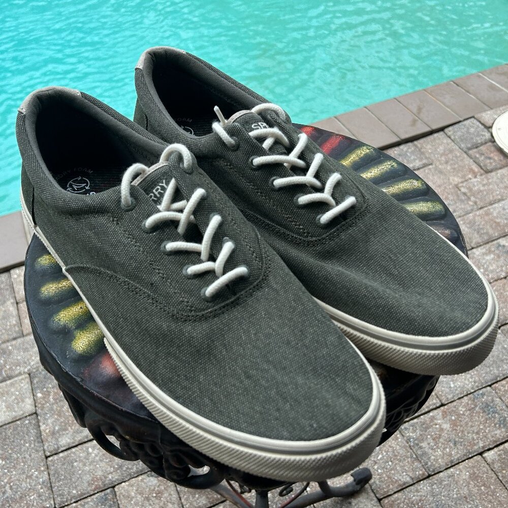 Sperry Halyard CVO Sneaker – Men’s Size 16 – New